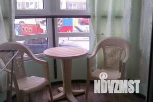 1-к квартира, посуточно, 40м2, 1/16 этаж