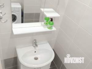 Студия квартира, посуточно, 27м2, 8/18 этаж