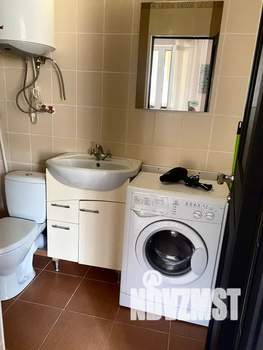 Студия квартира, посуточно, 32м2, 3/3 этаж