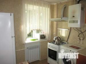 2-к квартира, посуточно, 47м2, 1/1 этаж