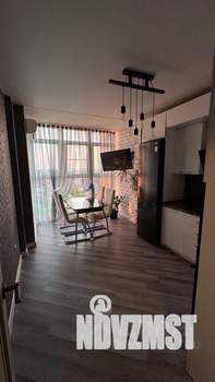 1-к квартира, посуточно, 42м2, 16/19 этаж