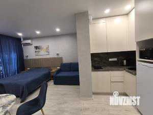 Студия квартира, посуточно, 30м2, 1/4 этаж