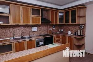 3-к квартира, посуточно, 120м2, 1/4 этаж
