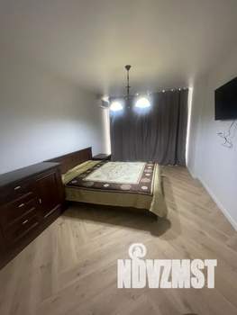 1-к квартира, посуточно, 40м2, 4/7 этаж