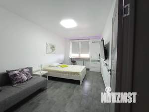 1-к квартира, посуточно, 41м2, 13/16 этаж