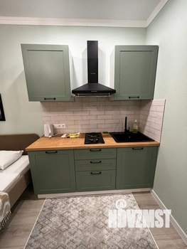 Студия квартира, посуточно, 30м2, 1/3 этаж