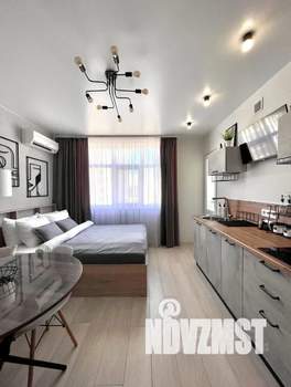 Студия квартира, посуточно, 35м2, 6/8 этаж