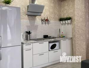 1-к квартира, посуточно, 60м2, 2/4 этаж