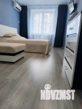 1-к квартира, посуточно, 43м2, 1/6 этаж