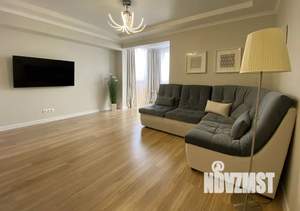 2-к квартира, посуточно, 62м2, 3/15 этаж