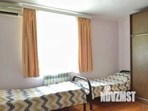 2-к квартира, посуточно, 50м2, 1/1 этаж