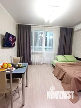 Студия квартира, посуточно, 31м2, 10/17 этаж