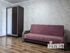 1-к квартира, посуточно, 47м2, 1/1 этаж