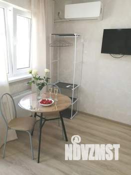Студия квартира, посуточно, 18м2, 1/1 этаж