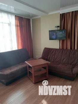 1-к квартира, посуточно, 44м2, 1/1 этаж