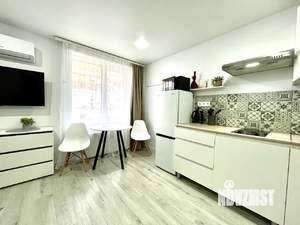 Студия квартира, на длительный срок, 25м2, 1/3 этаж