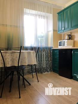 2-к квартира, посуточно, 45м2, 2/3 этаж