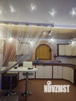 Студия квартира, посуточно, 37м2, 1/3 этаж