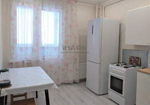 1-к квартира, на длительный срок, 40м2, 9/13 этаж