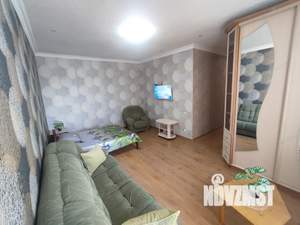 1-к квартира, посуточно, 40м2, 3/4 этаж