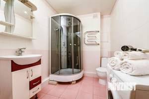 2-к квартира, посуточно, 50м2, 1/1 этаж