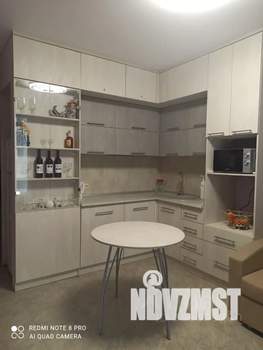 Студия квартира, посуточно, 27м2, 1/6 этаж