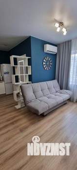Студия квартира, посуточно, 34м2, 10/16 этаж