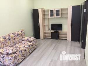 1-к квартира, посуточно, 38м2, 3/5 этаж