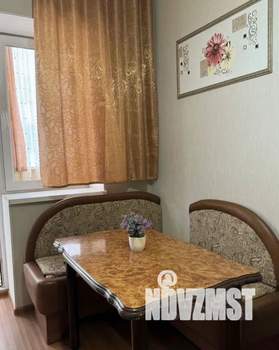 1-к квартира, посуточно, 35м2, 1/4 этаж
