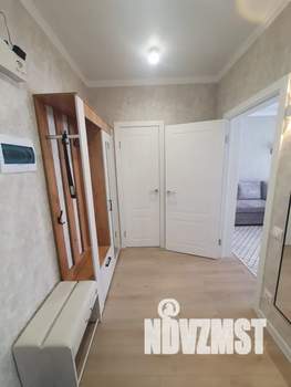 1-к квартира, посуточно, 40м2, 10/18 этаж