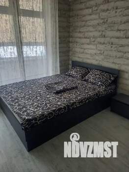 Студия квартира, посуточно, 33м2, 1/16 этаж