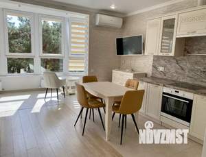 1-к квартира, посуточно, 42м2, 4/7 этаж