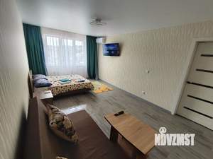 1-к квартира, посуточно, 45м2, 11/16 этаж