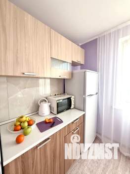 1-к квартира, посуточно, 40м2, 12/16 этаж