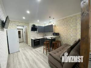 Студия квартира, посуточно, 34м2, 10/20 этаж