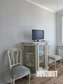 Студия квартира, посуточно, 28м2, 6/6 этаж