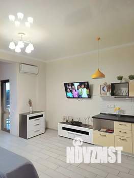 Студия квартира, посуточно, 40м2, 5/17 этаж