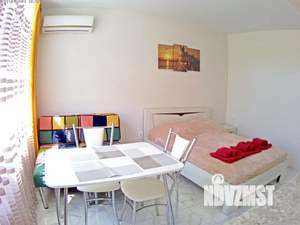 Студия квартира, посуточно, 22м2, 1/7 этаж