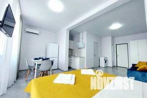 1-к квартира, посуточно, 36м2, 8/12 этаж