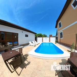 2-к квартира, посуточно, 45м2, 1/1 этаж