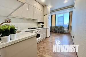 2-к квартира, посуточно, 65м2, 7/9 этаж