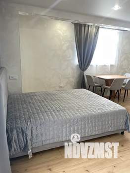 Студия квартира, посуточно, 36м2, 3/7 этаж