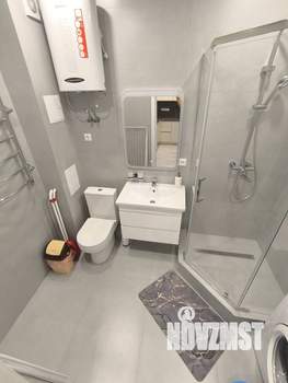 Студия квартира, посуточно, 30м2, 1/4 этаж