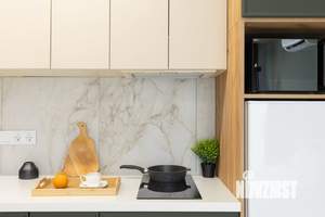 Студия квартира, на длительный срок, 38м2, 1/4 этаж