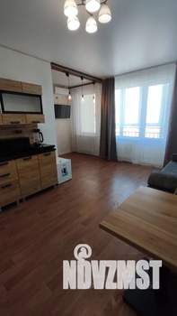 Студия квартира, посуточно, 29м2, 20/21 этаж