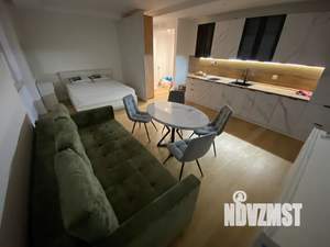 1-к квартира, посуточно, 38м2, 1/7 этаж