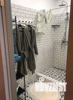 Студия квартира, посуточно, 35м2, 1/7 этаж