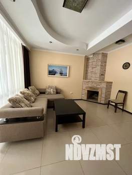 1-к квартира, посуточно, 35м2, 1/2 этаж