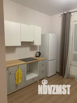 1-к квартира, посуточно, 44м2, 8/12 этаж