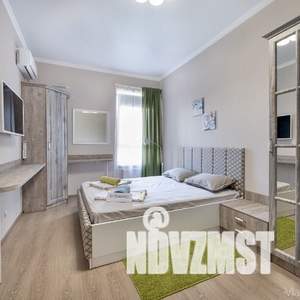 1-к квартира, посуточно, 40м2, 6/12 этаж